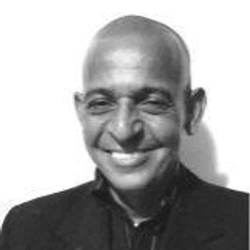 PASTOR PAULO MACALÉ