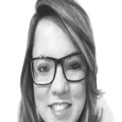 Mônica Menezes