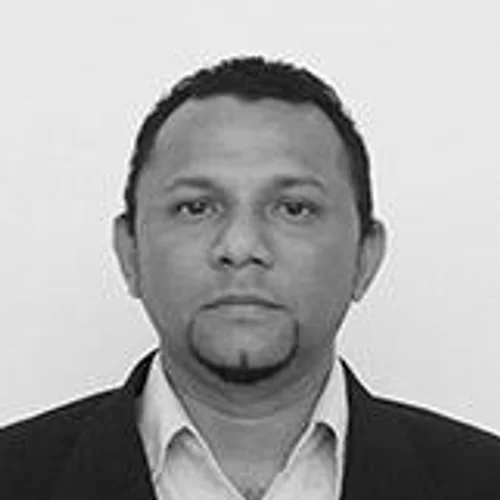 MÁRCIO AZEVEDO
