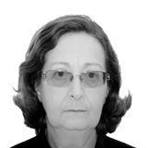 Dona Lourdes
