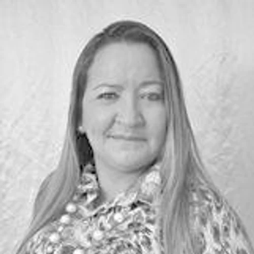 PROFESSORA OLINDA