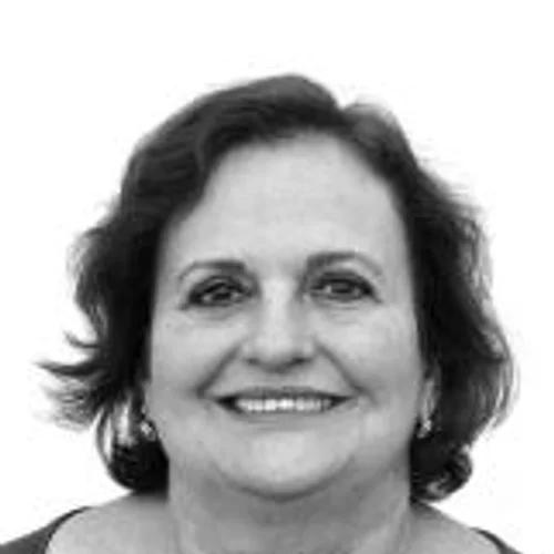 Nilza Correa