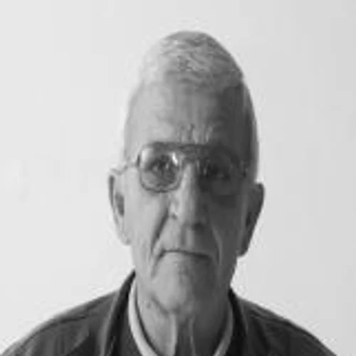 OLÍVIO AGOSTINI