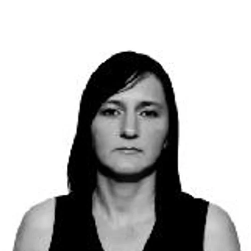 MARENILCE PAVEUKIEWICZ