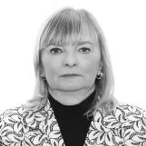 MARCIA REDEKER