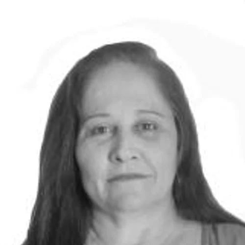 Ruth Moura