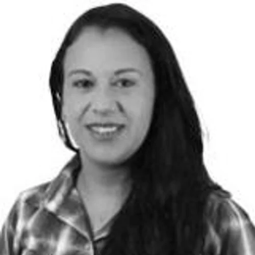 CINEIA CARVALHO