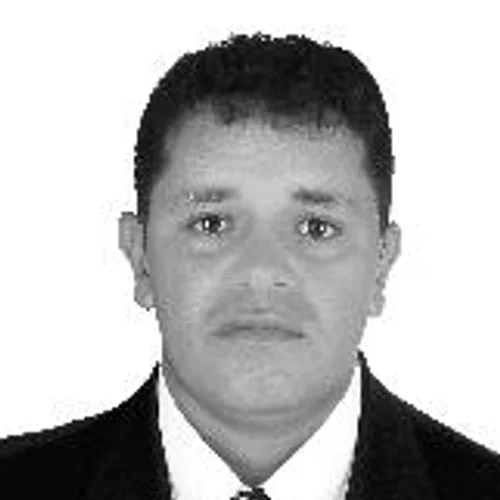 MOISÉS DE PAULA