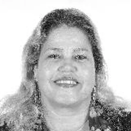 VERA LUCIA DE PAULA