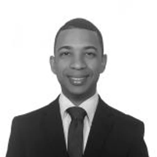 VINICIOS ARAUJO
