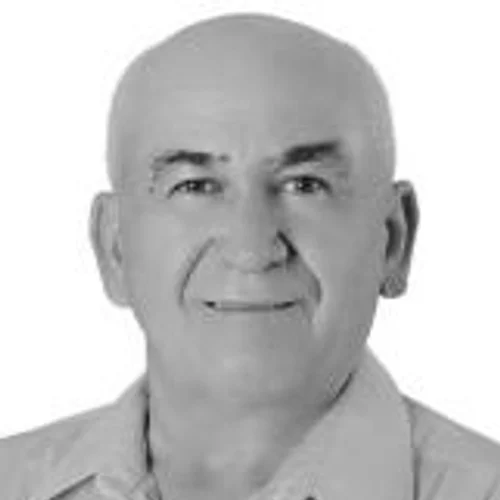 DR HAMILTON CRUZ