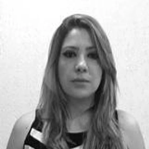 ADRIANA BUENO
