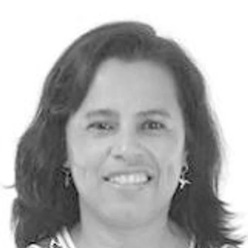 Prof Eliana Maria