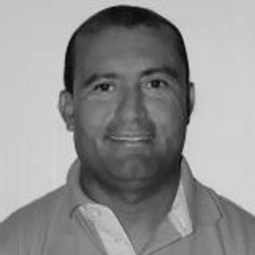 Professor Nilmar