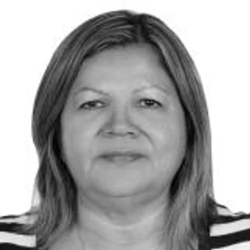 HELENA CRUZ