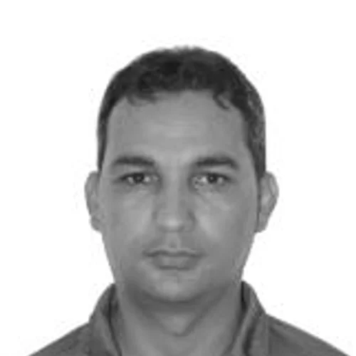 Izaque Lira