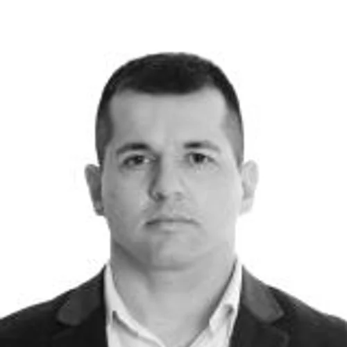 Dr. Eduardo