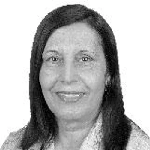 Esther Tenório