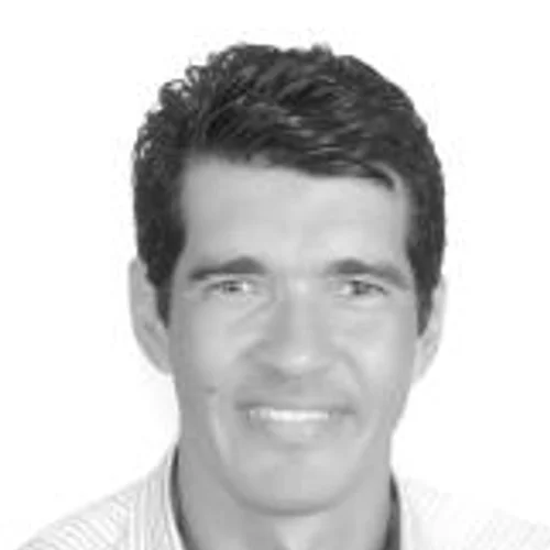 Esmeraldo Ysmith
