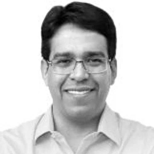 GUSTAVO FREIRE