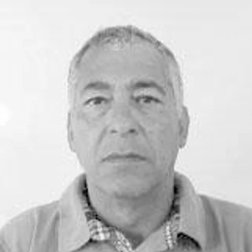 SOMBRA NEVES