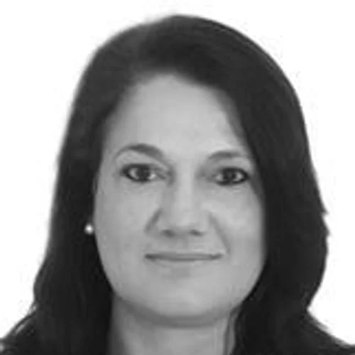 Prof. Flávia Coradini