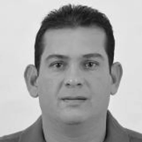 LEO URÊIA