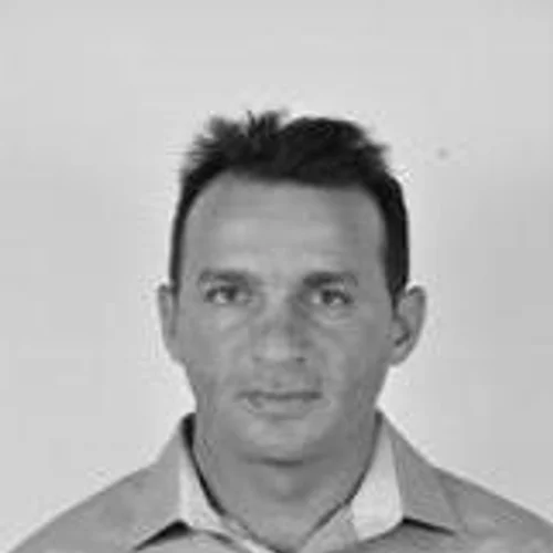 CLAUCIONE MACEDO