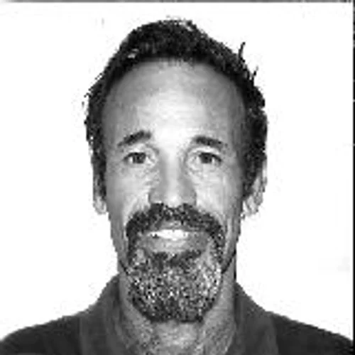 Charles Medeiros