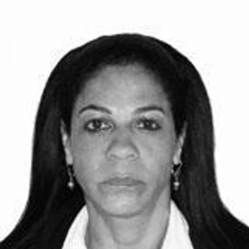 Tia Sandra