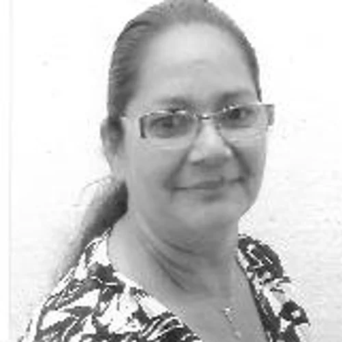 LUIZA ROCHA