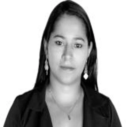 SILVANIA GUIDA