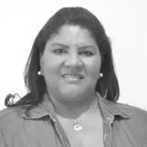 CLAUDIA APLIQUES
