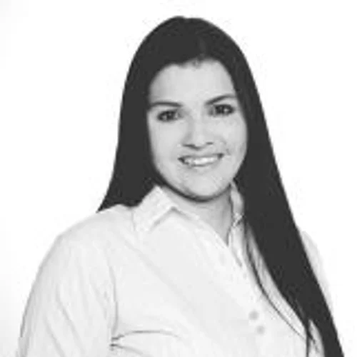 Thais Coelho