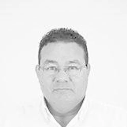 Adão Corretor