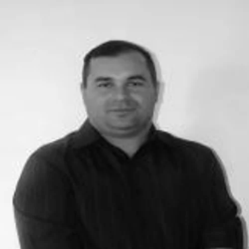 ROBERTO FERREIRA