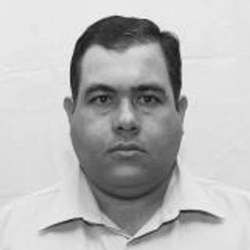VINICIUS MOREIRA