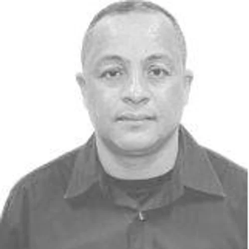 ADRIANO ARAÚJO