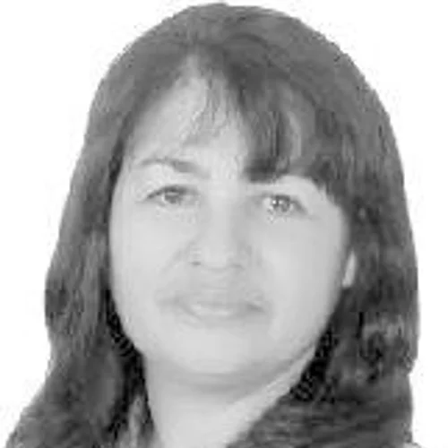 Paula Menezes