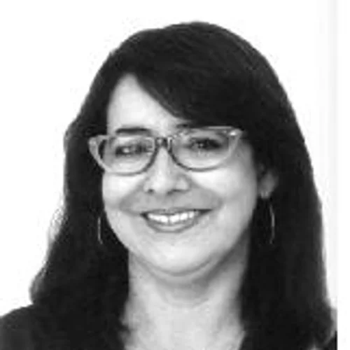 PROFESSORA TANIA