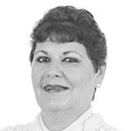 Sandra Neupert