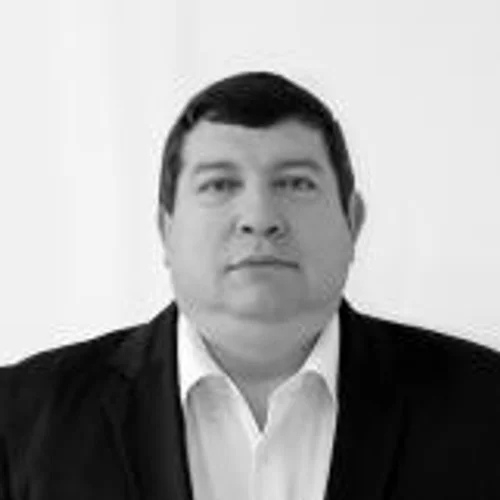 LUIZ VELASQUEZ