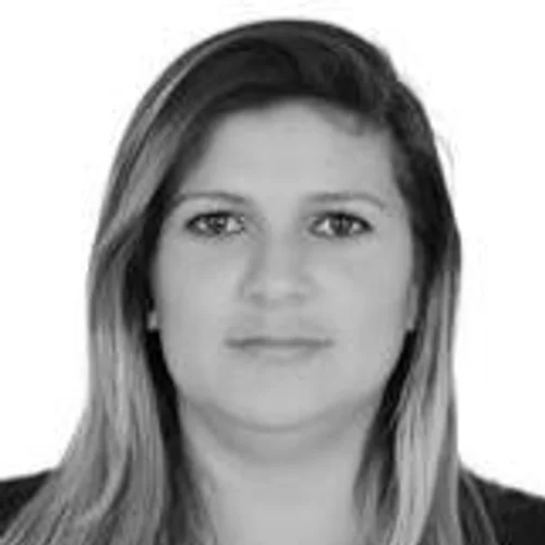 ESMERINDA NAYRA