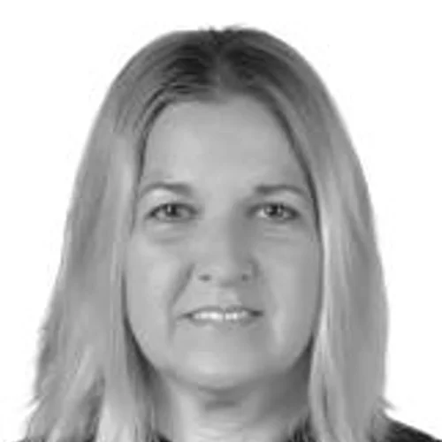 ANGELA OLAYA