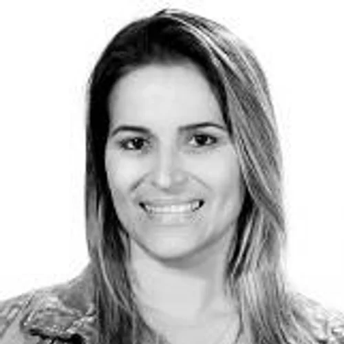 CINTIA COSTA