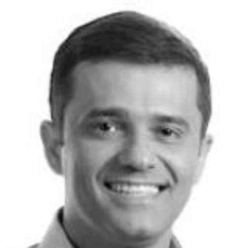 PAULO PONTES