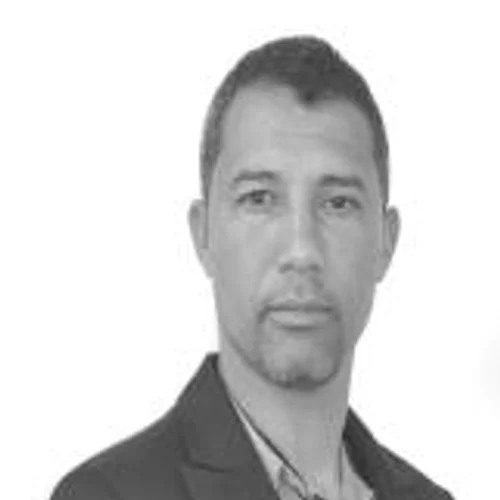 ROBERTO PENHA