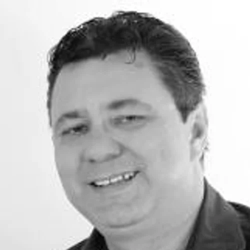 LINDOMAR NEVES