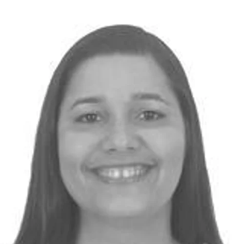 PROFESSORA CARINE