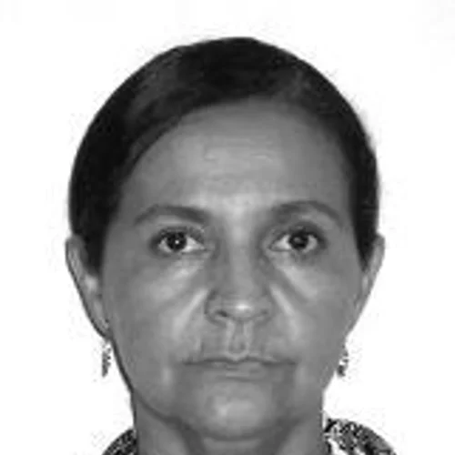LUCILIA GUEDES